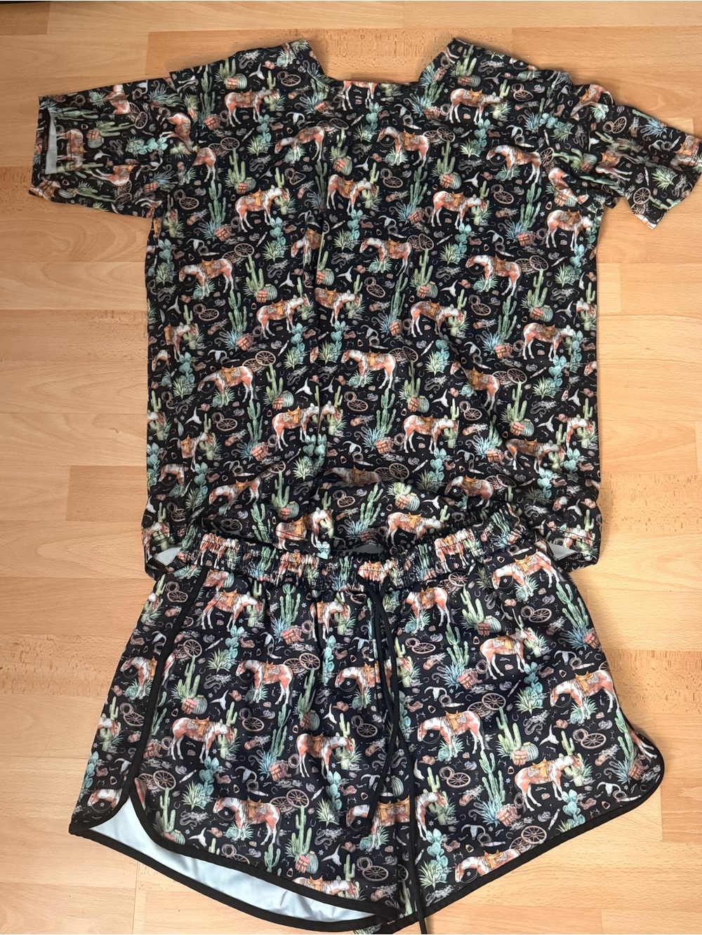 Women’s Black Horse & Cactus Short Set